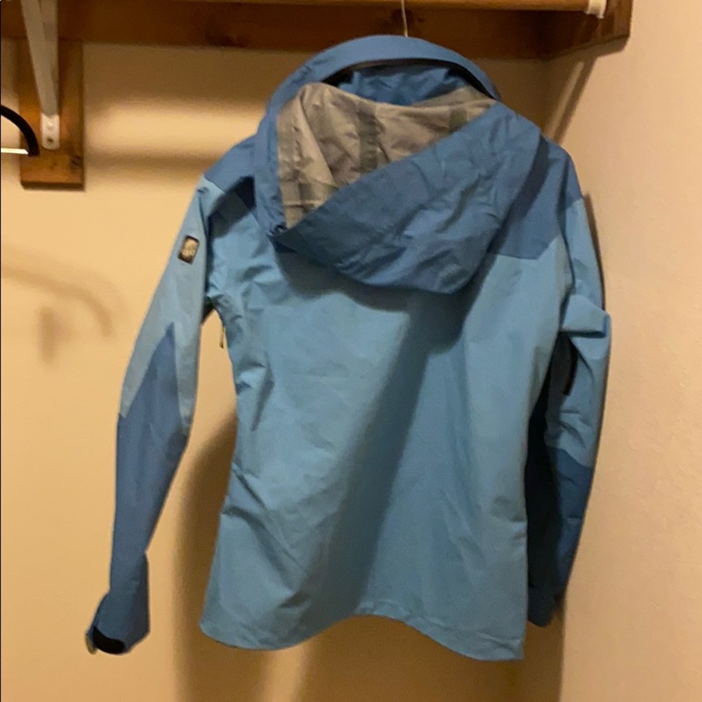 Rain jacket - Picture 3 of 13
